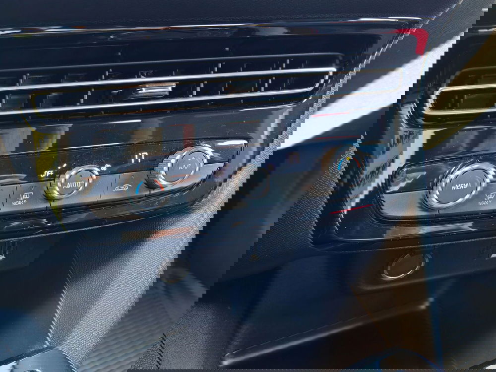 Opel Mokka usata a Palermo (16)