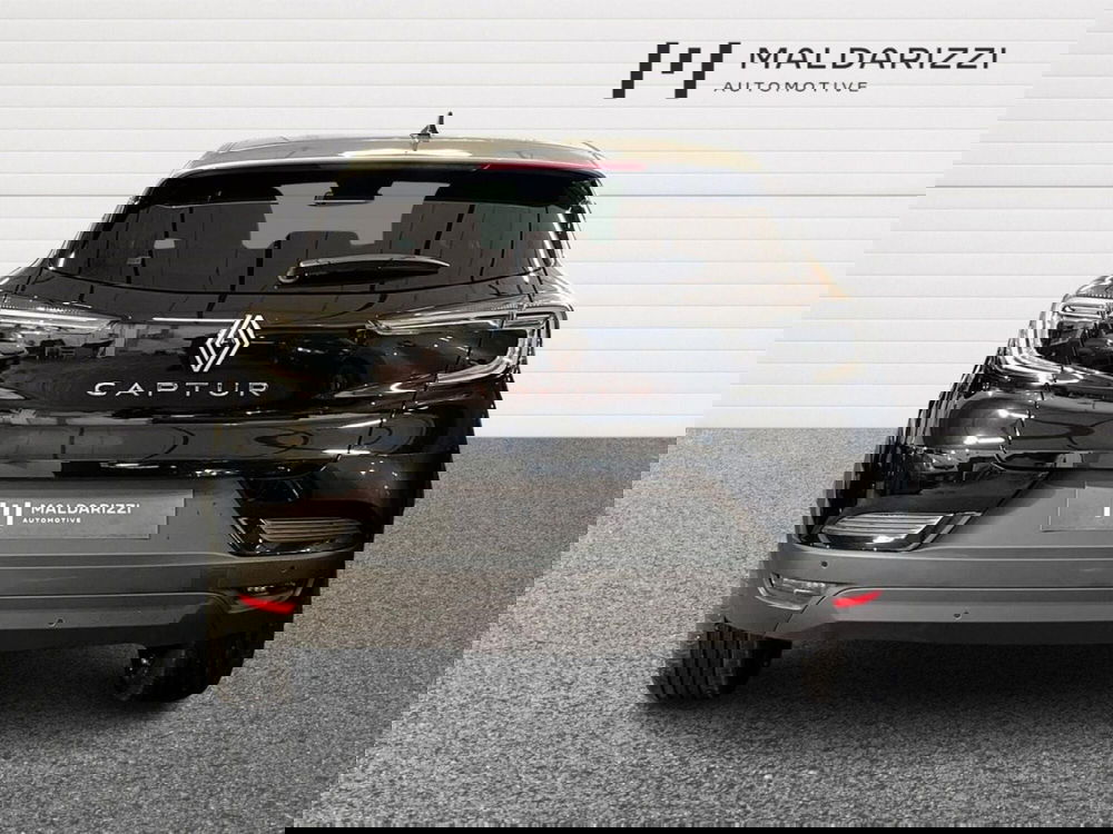 Renault Captur nuova a Taranto (3)