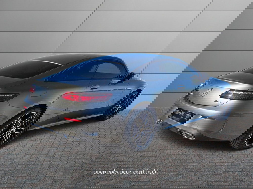 Mercedes-Benz Classe E Coupé usata a Bari (2)