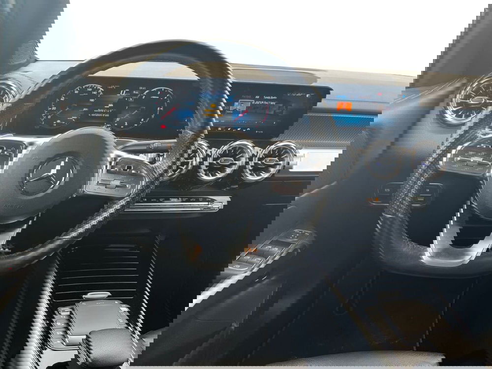 Mercedes-Benz GLB usata a Bari (11)