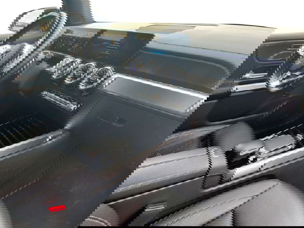 Mercedes-Benz GLB usata a Bari (15)