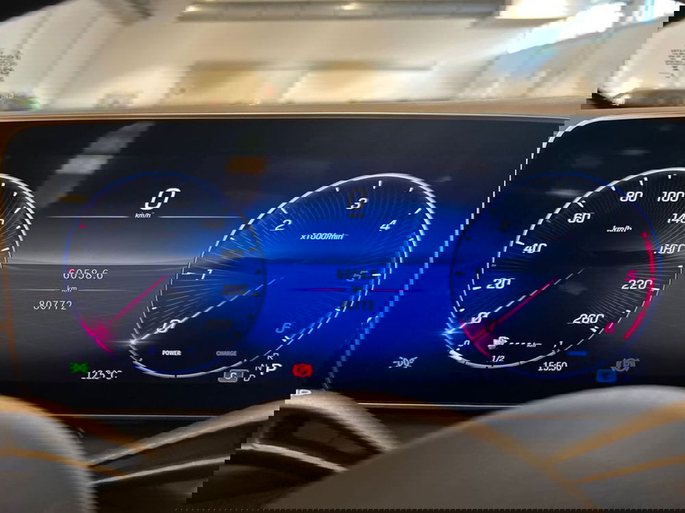 Mercedes-Benz GLC SUV usata a Bari (13)