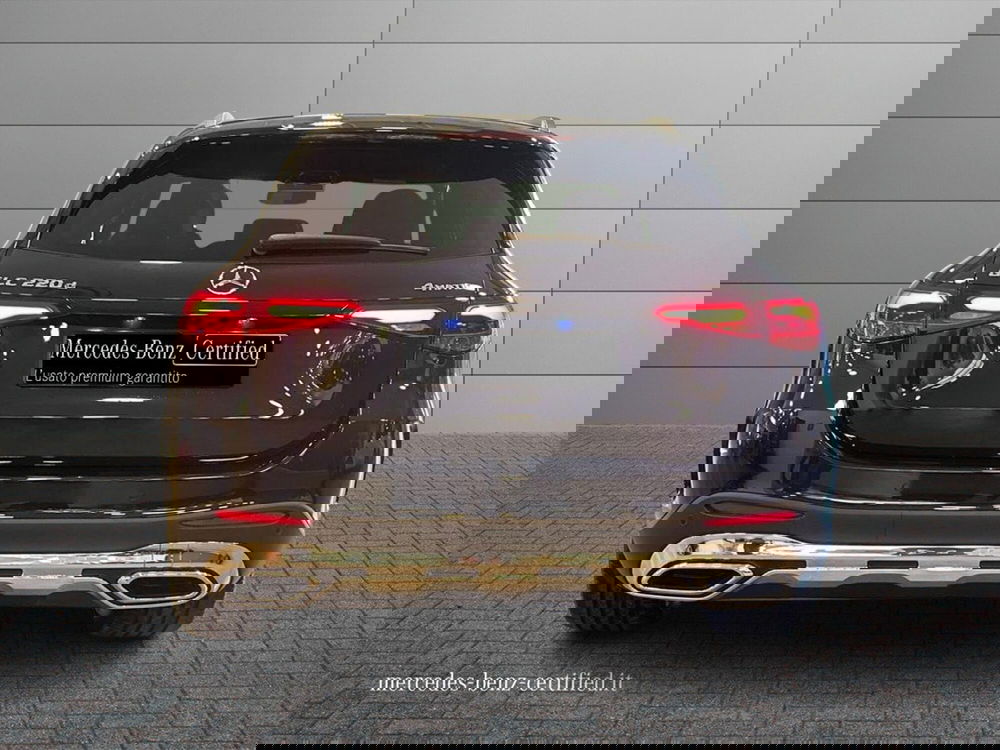 Mercedes-Benz GLC SUV usata a Bari (4)