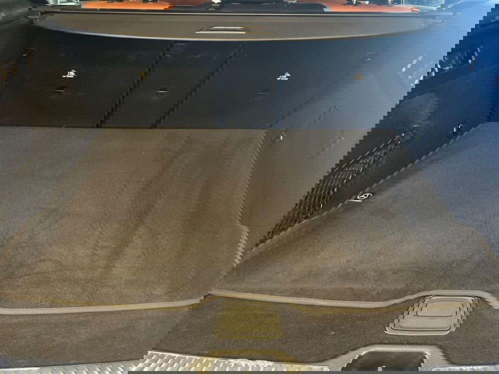 Mercedes-Benz GLC SUV usata a Bari (8)