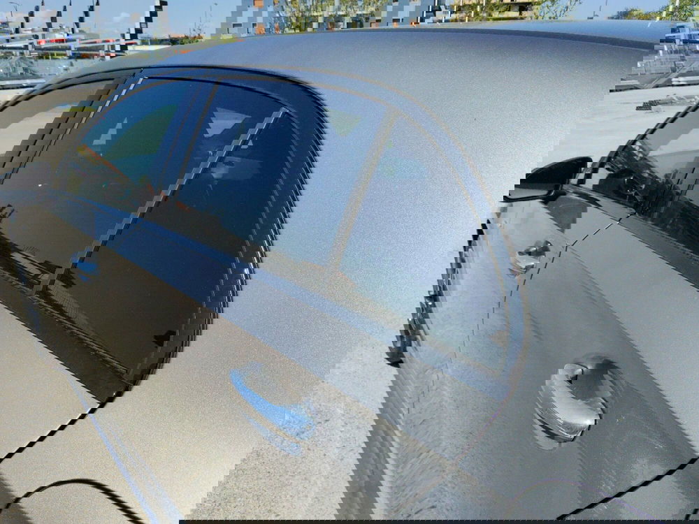 Mercedes-Benz Classe A nuova a Pescara (6)