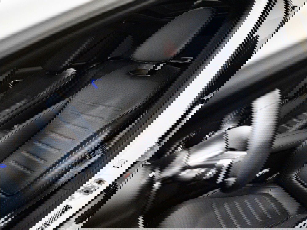 Mercedes-Benz GLC SUV nuova a Rimini (11)