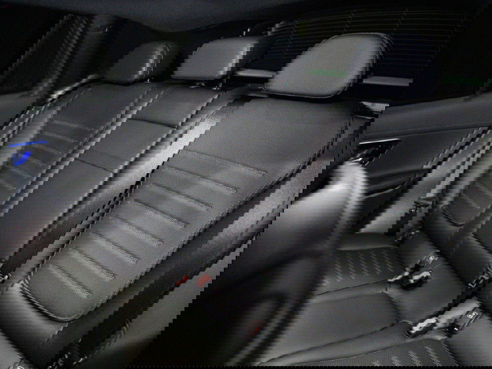 Mercedes-Benz GLC SUV nuova a Rimini (12)