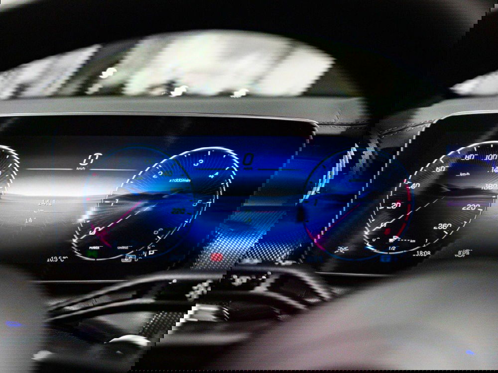 Mercedes-Benz GLC SUV nuova a Rimini (16)