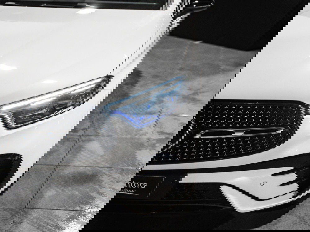 Mercedes-Benz GLC SUV nuova a Rimini (6)