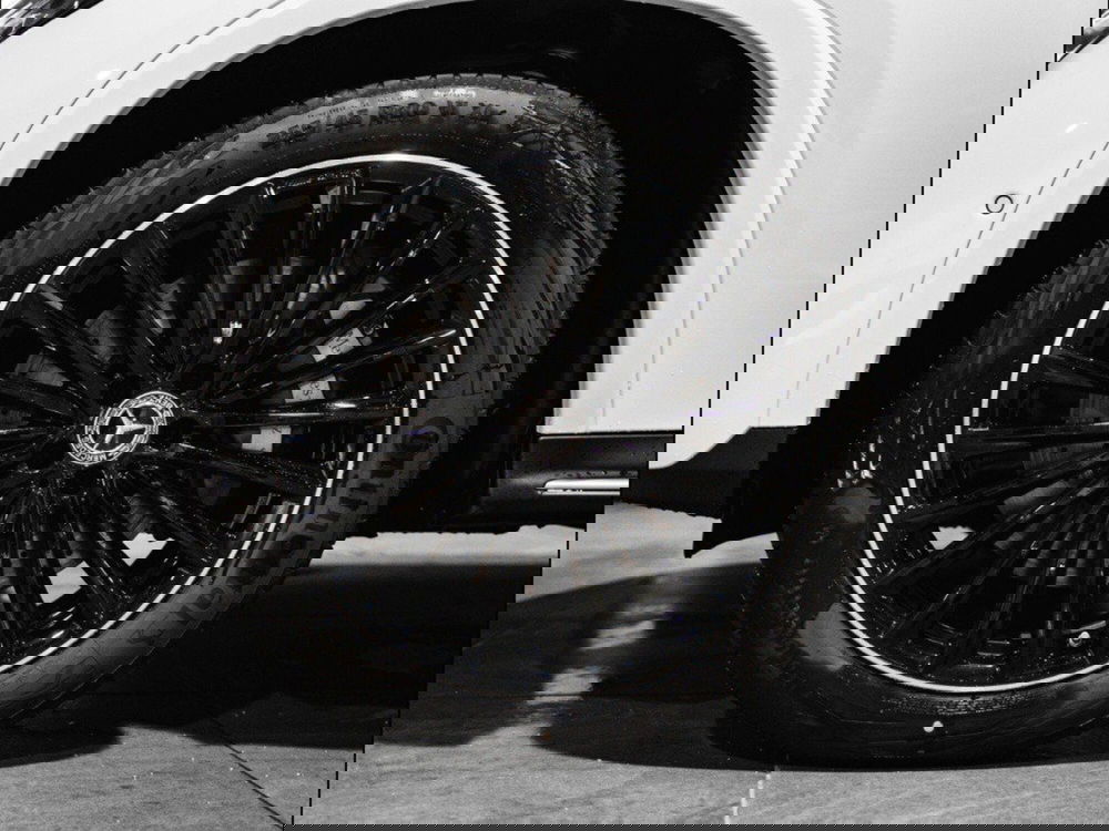 Mercedes-Benz GLC SUV nuova a Rimini (7)