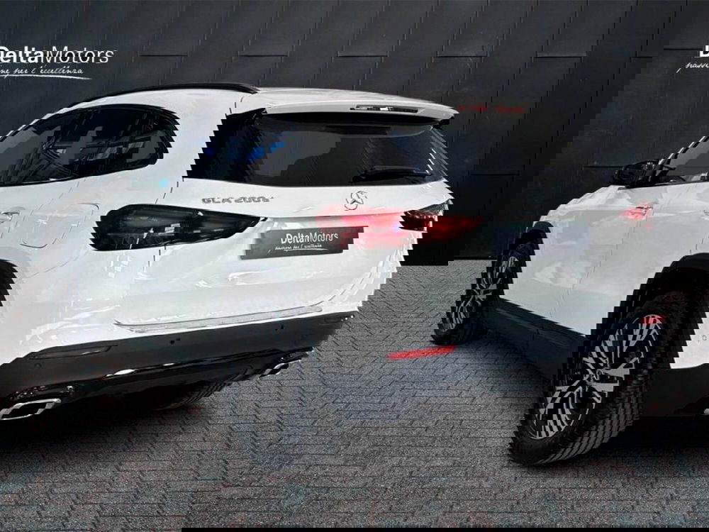 Mercedes-Benz GLA SUV nuova a Rimini (3)