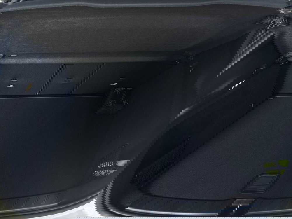 Mercedes-Benz GLA SUV nuova a Rimini (7)