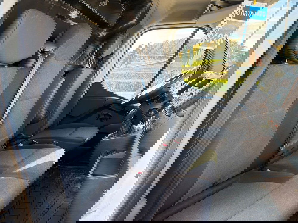 Nissan NV400 Furgone usata a Siena (10)