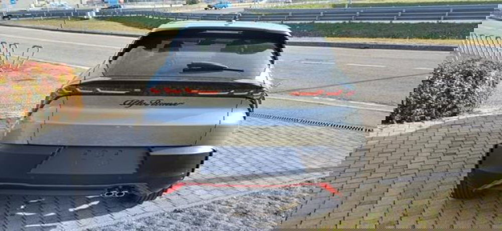 Alfa Romeo Junior nuova a Padova (8)