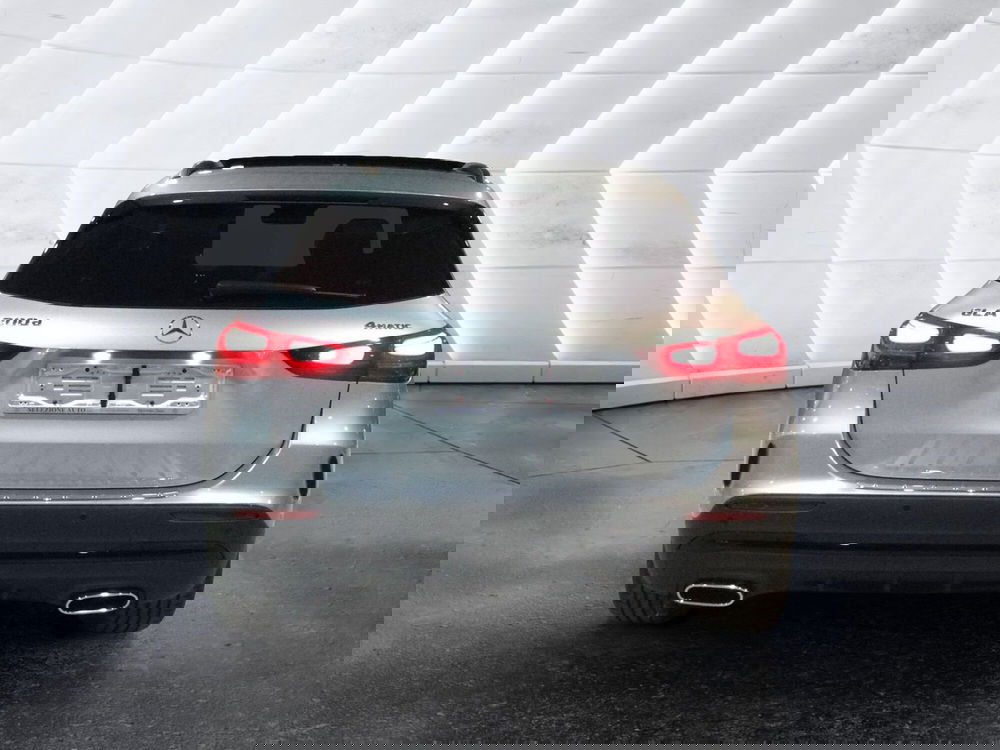 Mercedes-Benz GLA SUV nuova a Caserta (6)