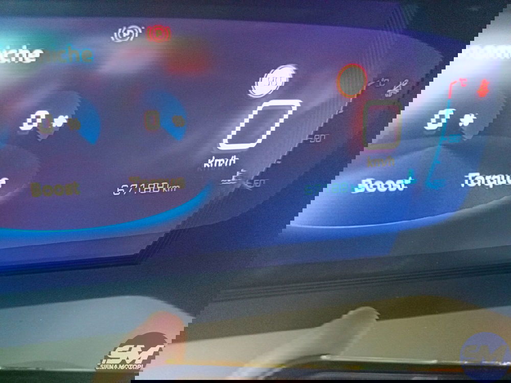 Peugeot 2008 usata a Siena (9)