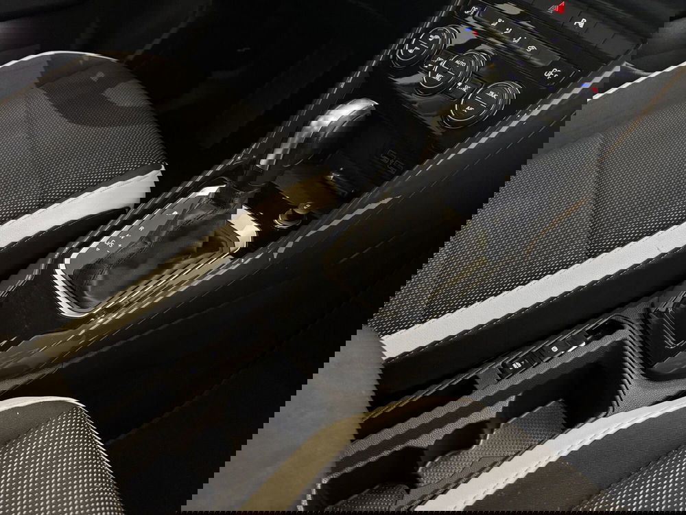 Volkswagen T-Roc usata a Messina (13)