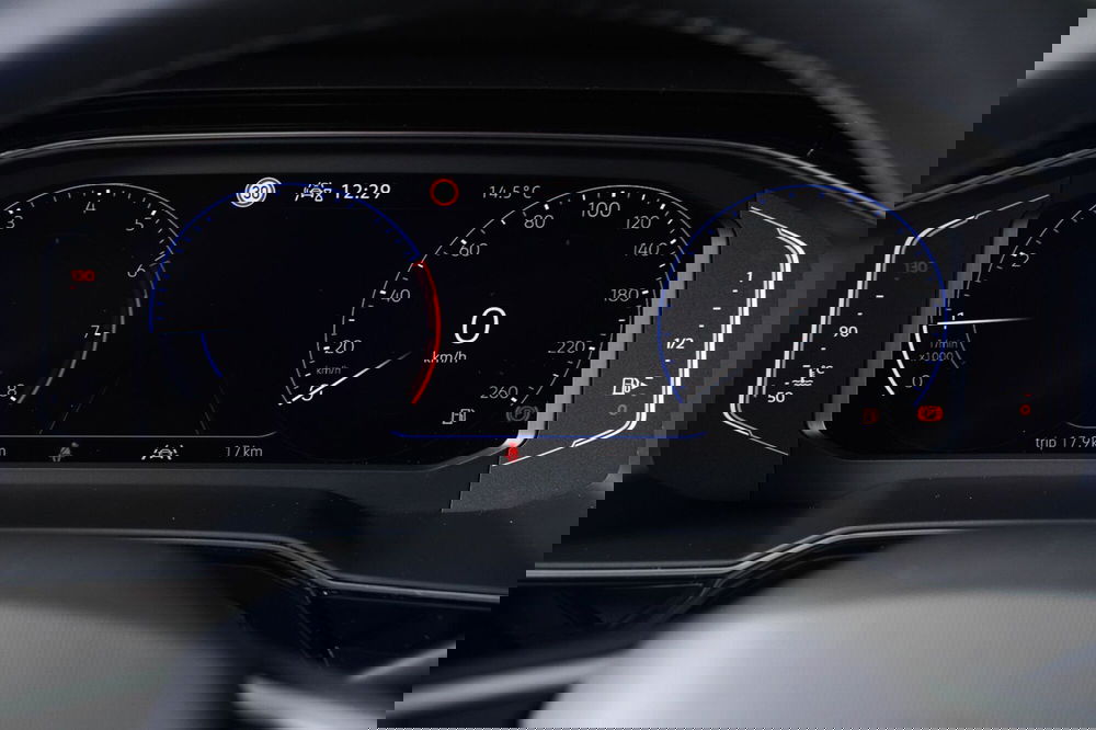 Volkswagen Polo nuova a Perugia (17)