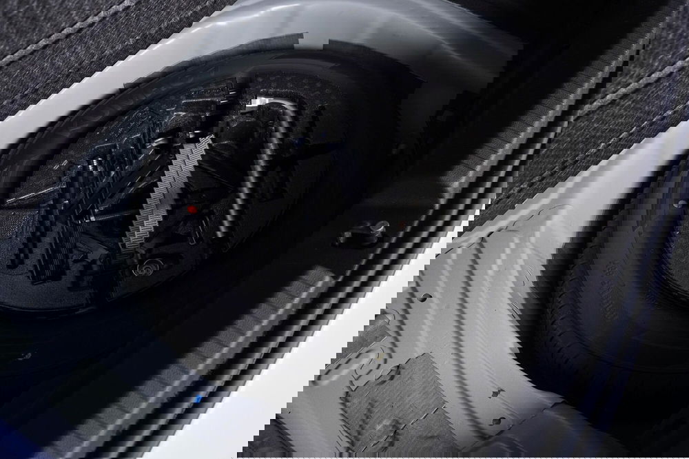 Volkswagen Polo nuova a Perugia (8)