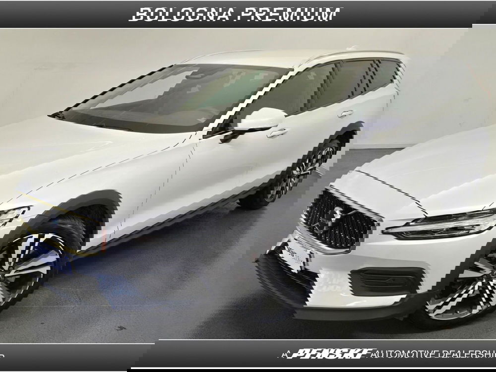 Volvo V60 Cross Country usata a Bologna