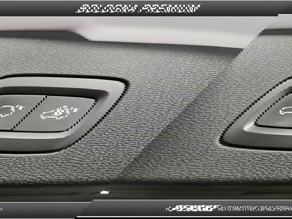 Volvo V60 Cross Country usata a Bologna (13)