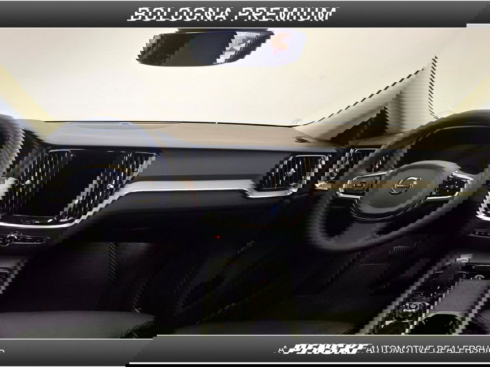 Volvo V60 Cross Country usata a Bologna (4)