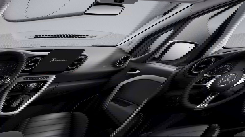 Mercedes-Benz Classe T nuova a Milano (6)