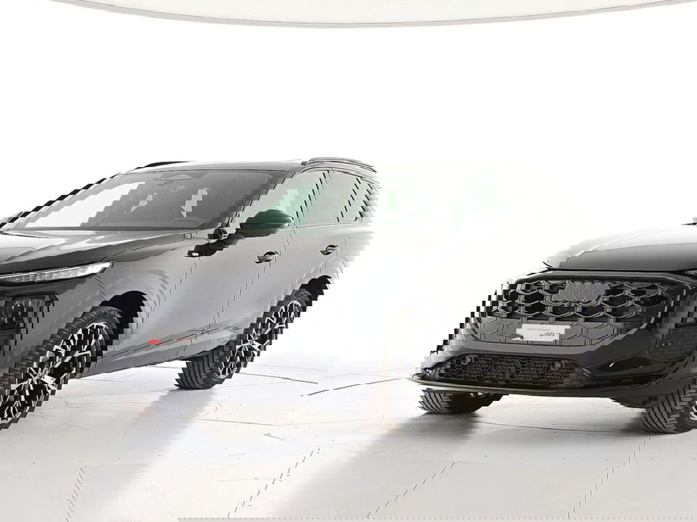 Audi Q3 Sportback nuova a Cuneo