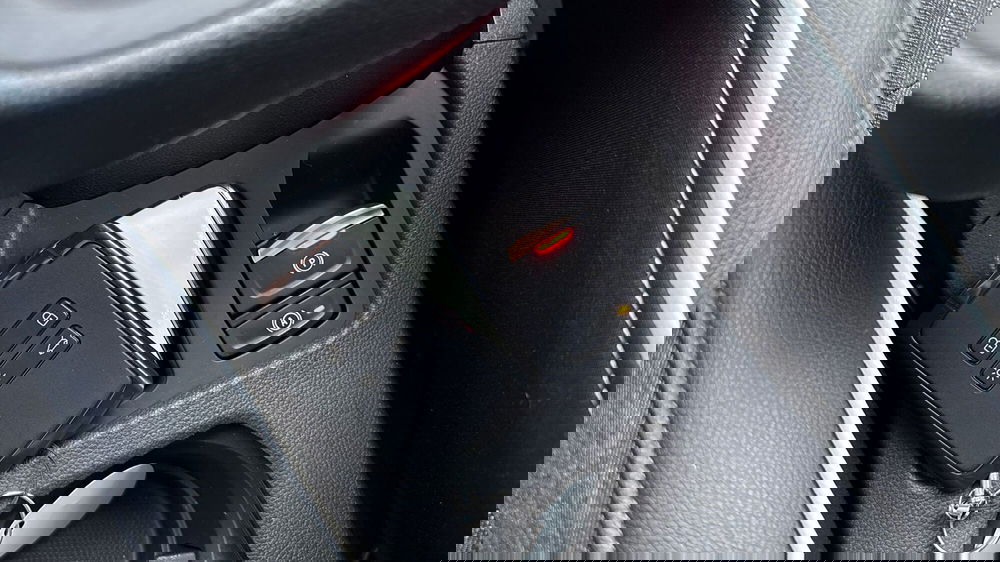 Renault Clio usata a Treviso (17)