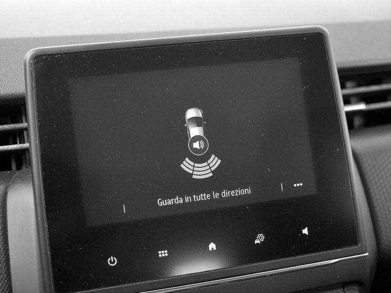 Renault Clio usata a Prato (13)