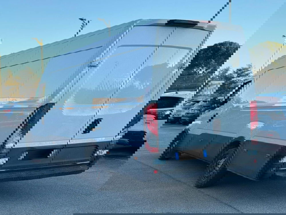 Iveco Daily Furgone usata a Perugia (7)