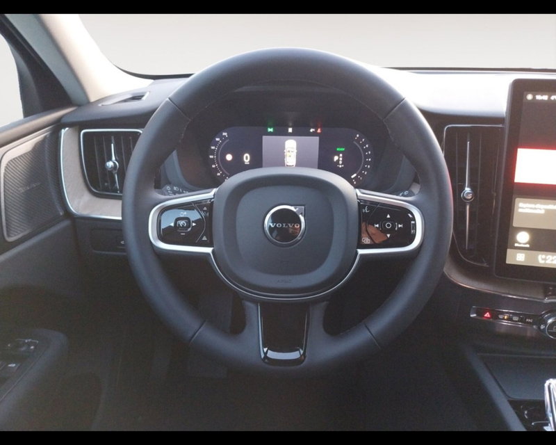 Volvo XC60 nuova a Bologna (10)