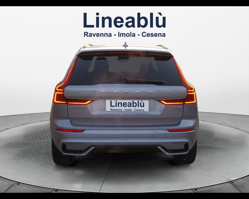Volvo XC60 nuova a Bologna (4)