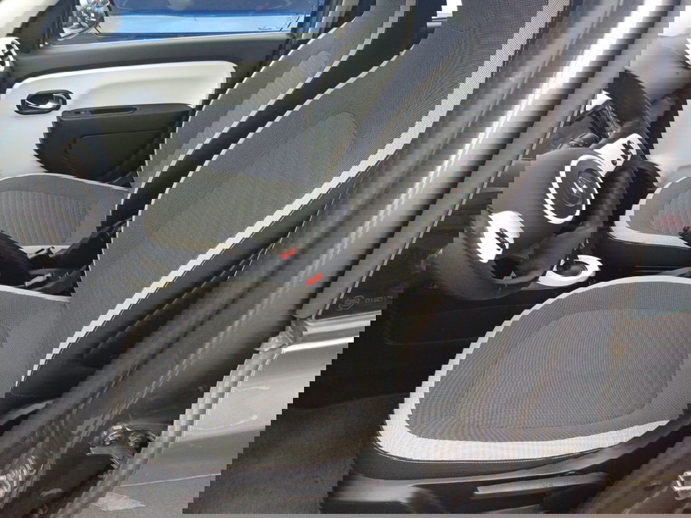 Renault Twingo usata a Roma (10)