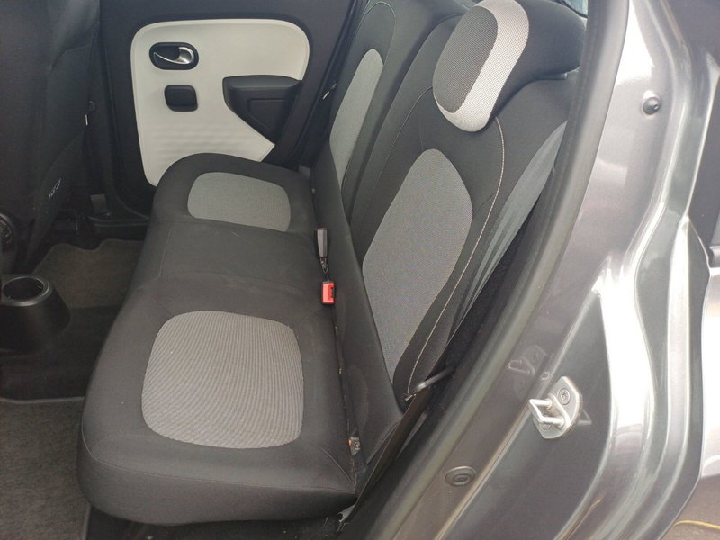 Renault Twingo usata a Roma (11)