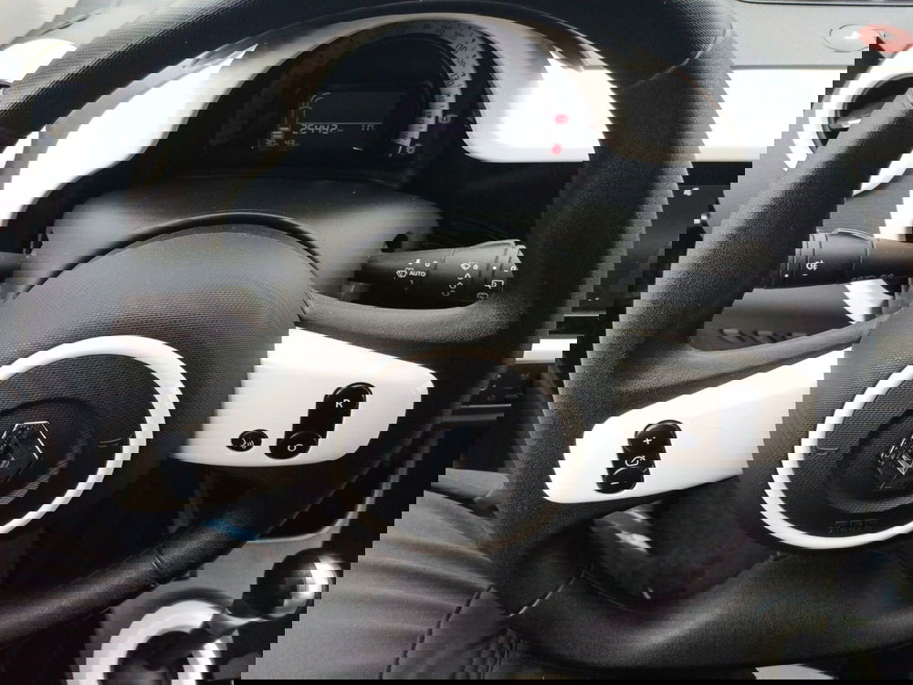 Renault Twingo usata a Roma (13)