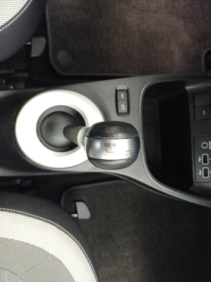 Renault Twingo usata a Roma (16)