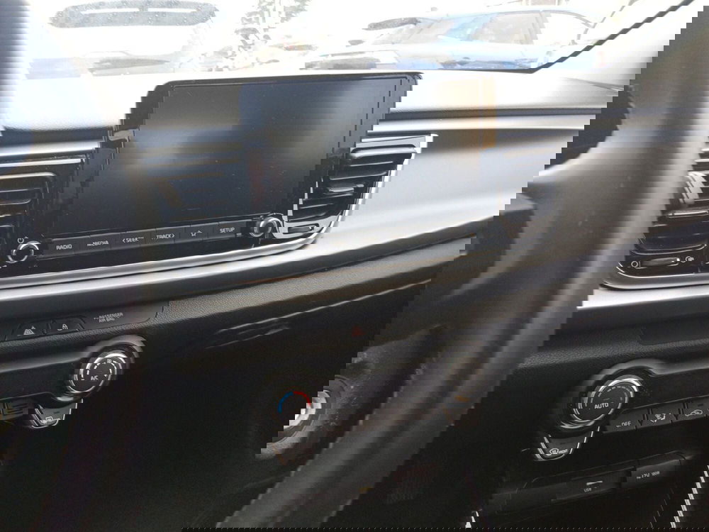 Kia Rio usata a Roma (11)