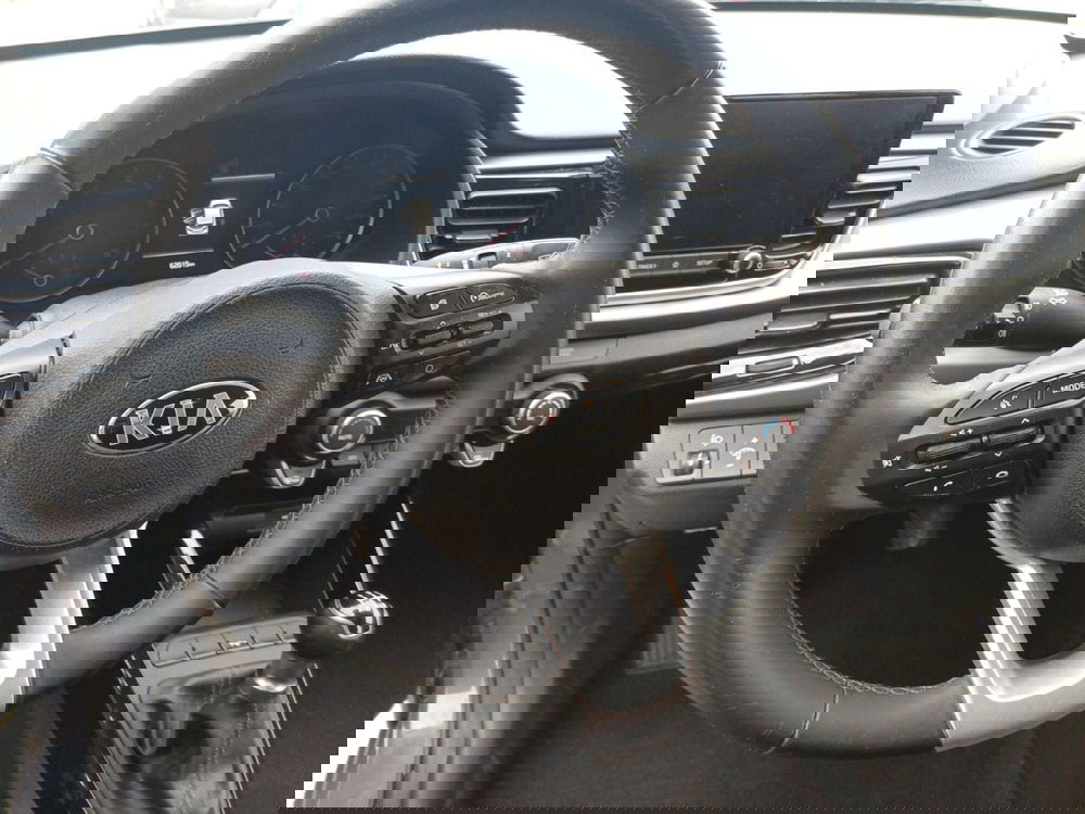 Kia Rio usata a Roma (14)