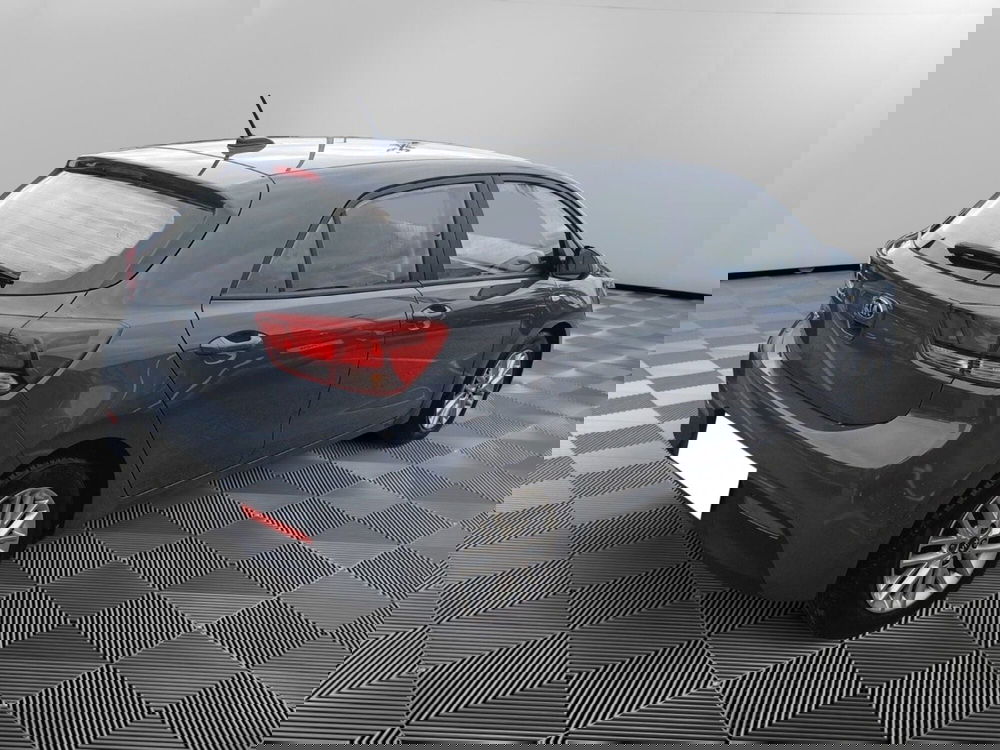 Kia Rio usata a Roma (4)