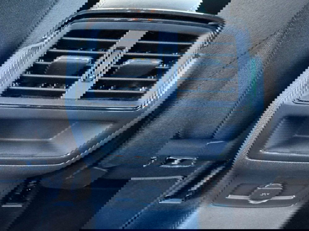 Skoda Karoq nuova a Salerno (17)