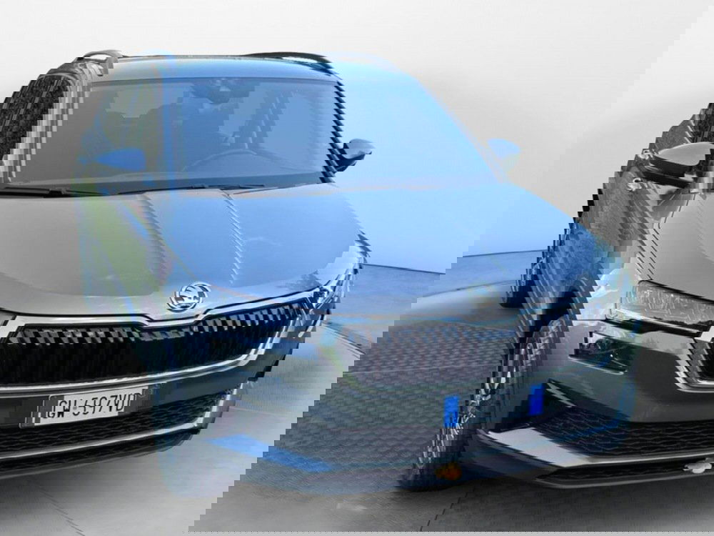 Skoda Karoq nuova a Salerno (2)