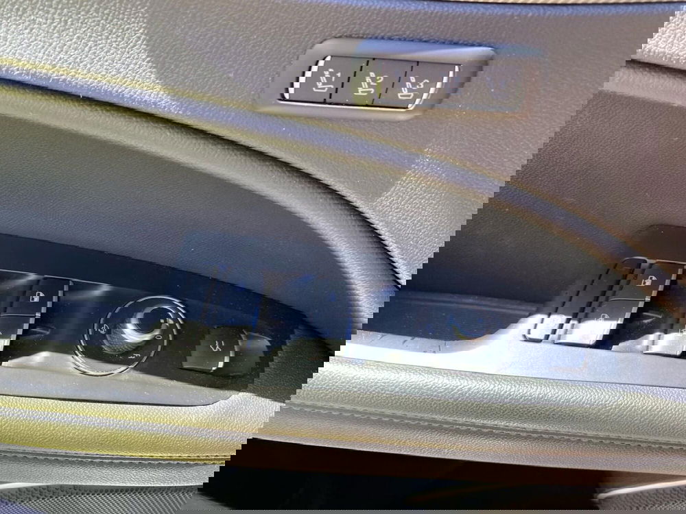 Alfa Romeo Stelvio usata a Salerno (16)