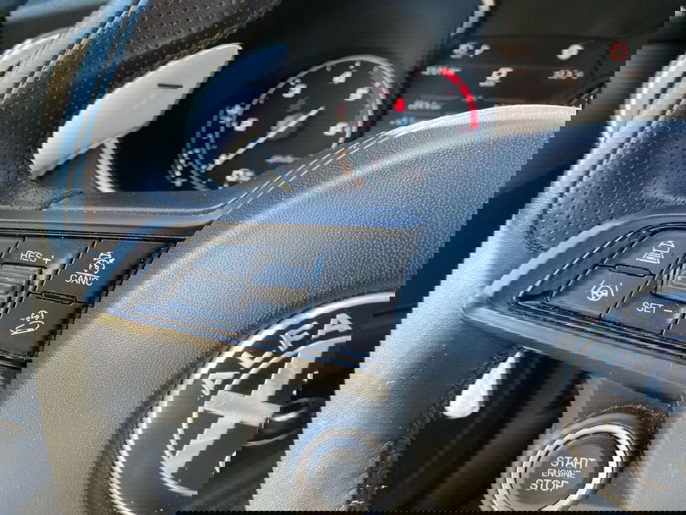 Alfa Romeo Stelvio usata a Salerno (18)