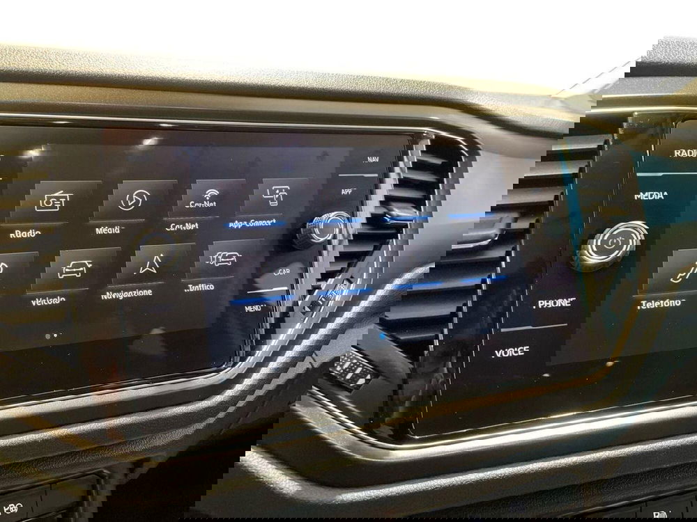 Volkswagen T-Roc usata a Pistoia (14)