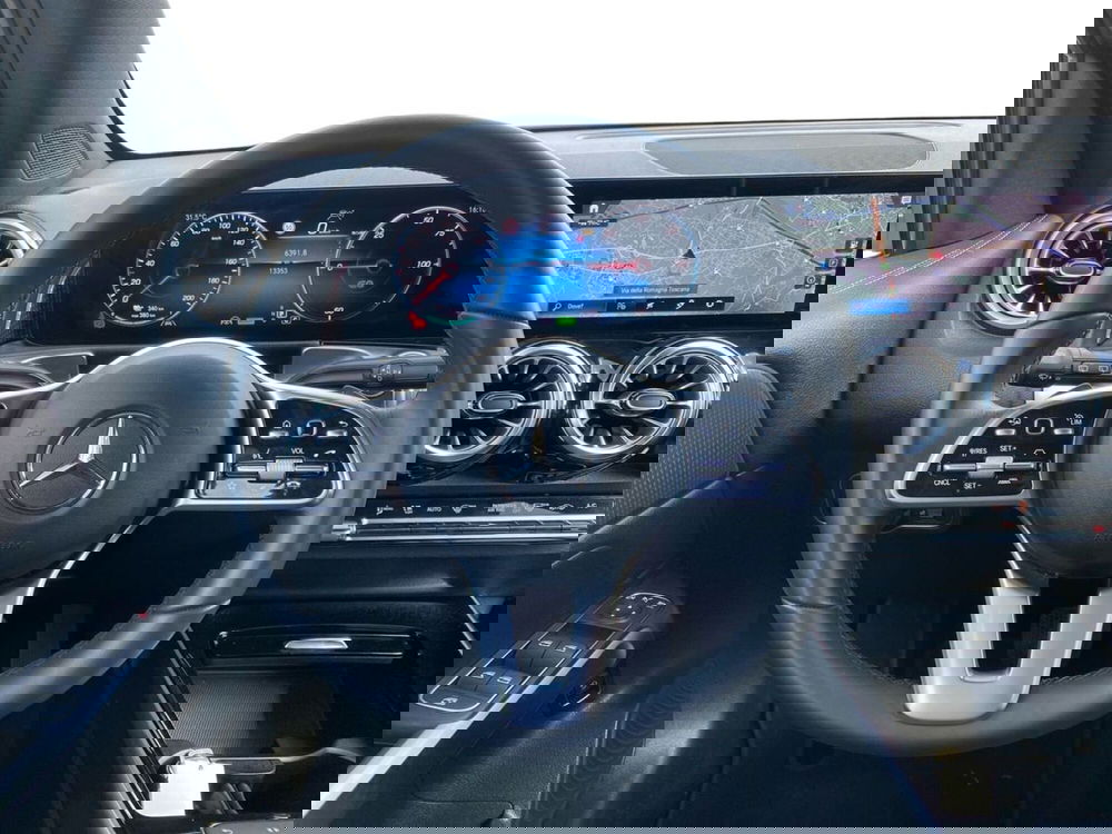 Mercedes-Benz EQB usata a Firenze (11)