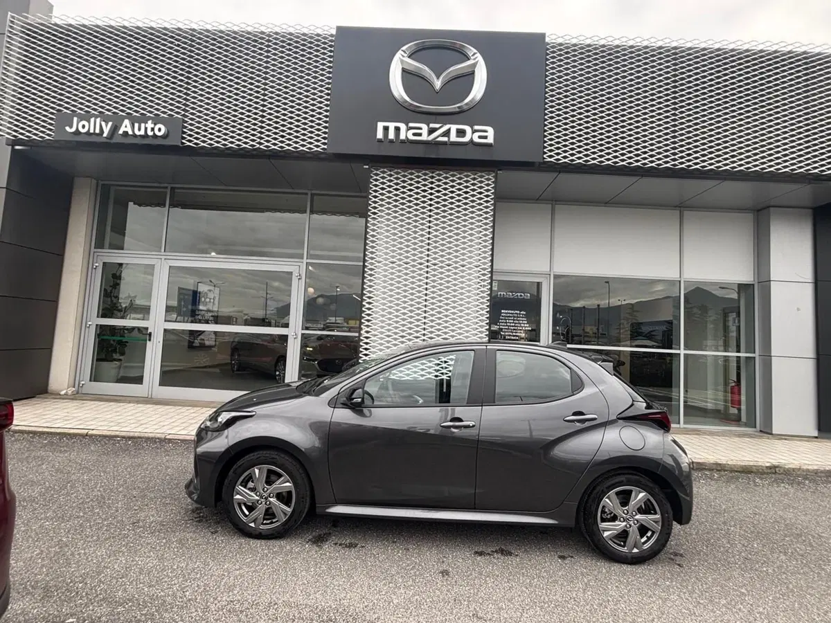 Mazda Mazda2 Hybrid nuova a Frosinone