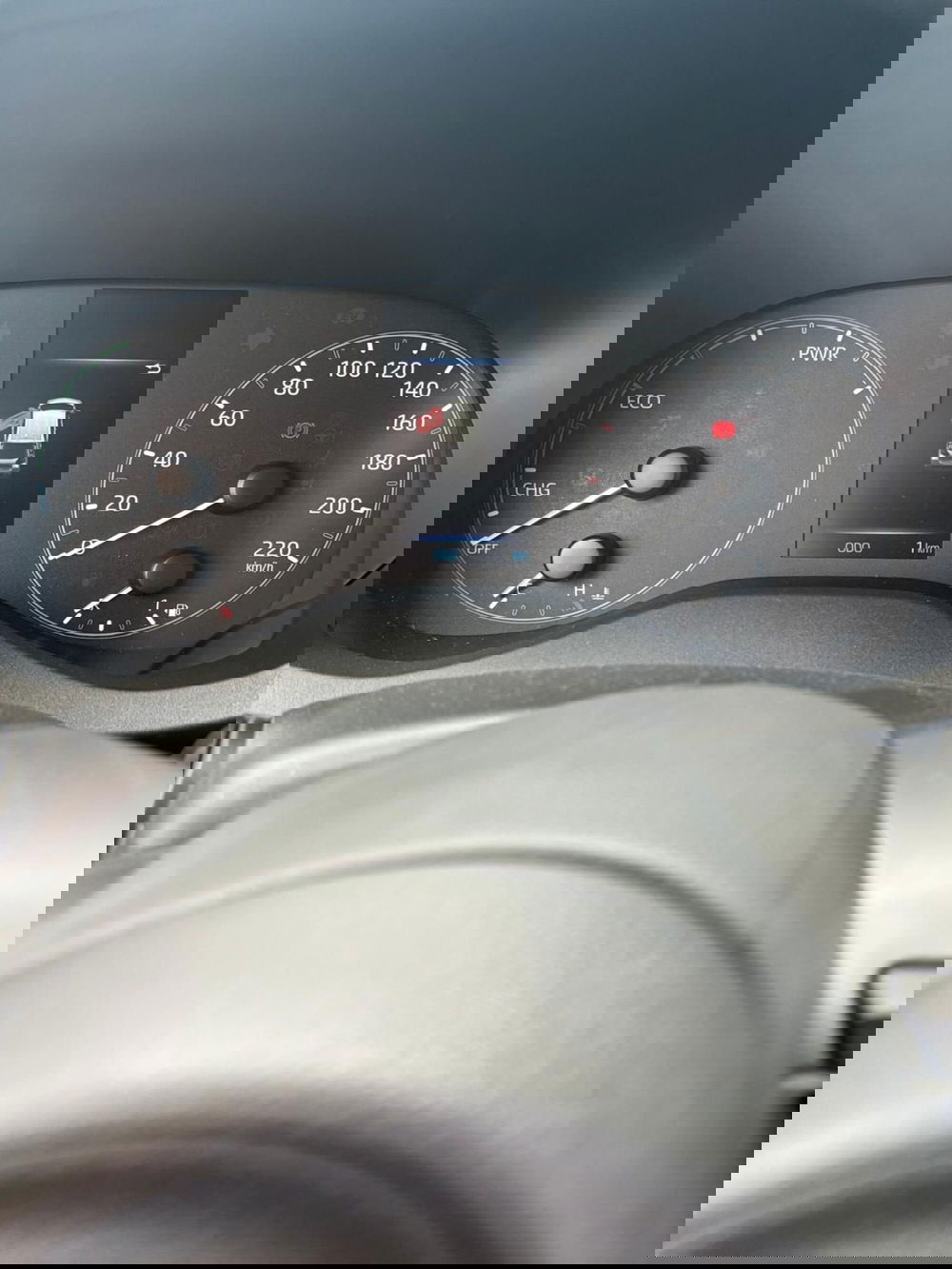 Mazda Mazda2 Hybrid nuova a Frosinone (19)