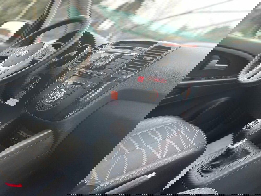 Kia Venga usata a Ancona (15)