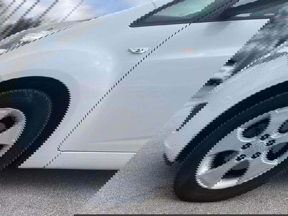 Kia Venga usata a Ancona (19)